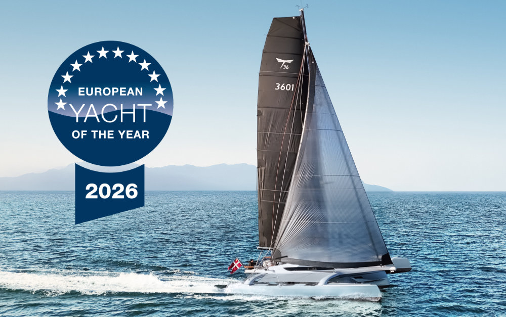 DF36+EYOTY logo Dragonfly 36 European Yacht of the Year 2026