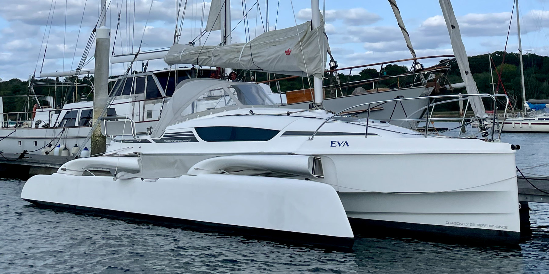 Dragonfly-28-263 Dragonfly 28 Performance trimaran for sale