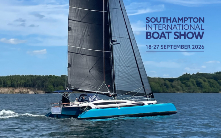 Dragonfly 40C See Dragonfly 40 at Southampton Boat Show 2026